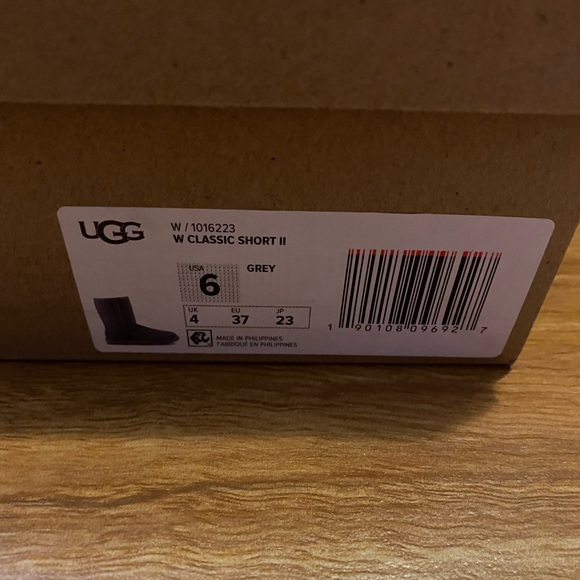 UGG Australia classic boots grey size 6 - Picture 7 of 7